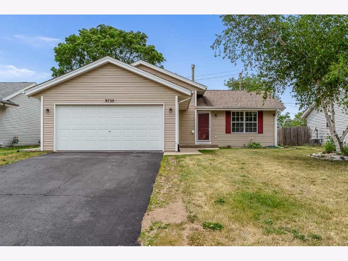  For Sale Machesney Park Illinois, 8738 Victory Lane