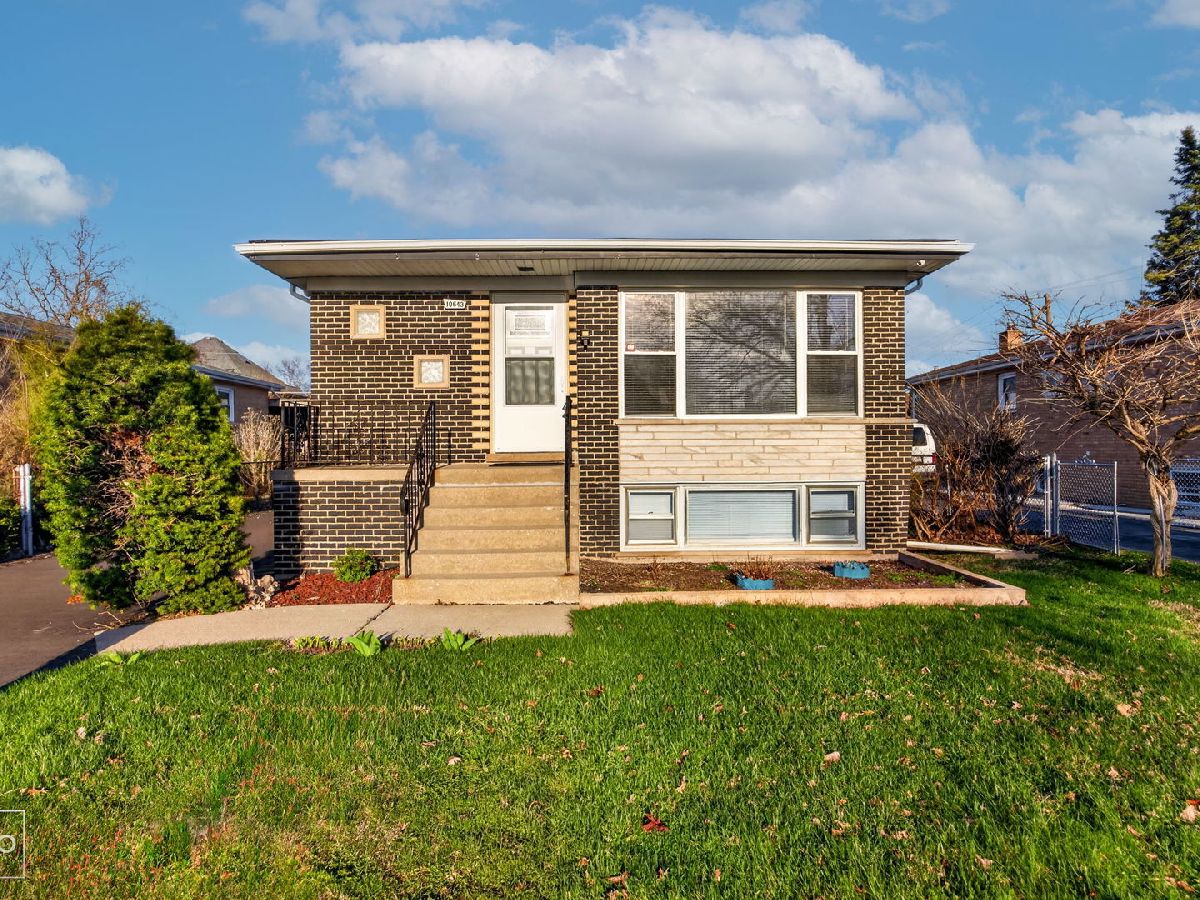  For Sale Palos Hills Illinois, 10643 83rd Avenue