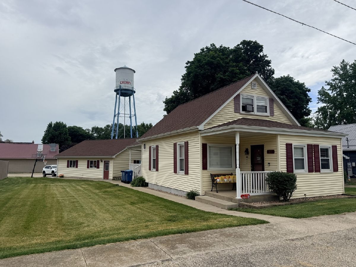  Sold Cherry Illinois, 12 Park
