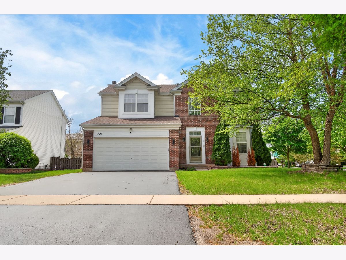 Homes For Sale Somerfield Bolingbrook Illinois, 731 Sapphire Drive