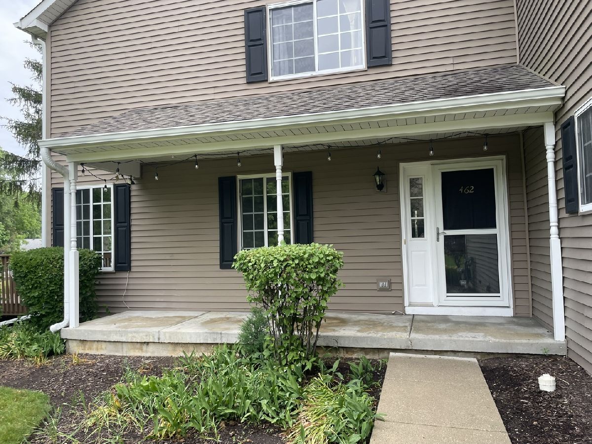  For Rent Lake In The Hills Illinois, 462 Village Creek