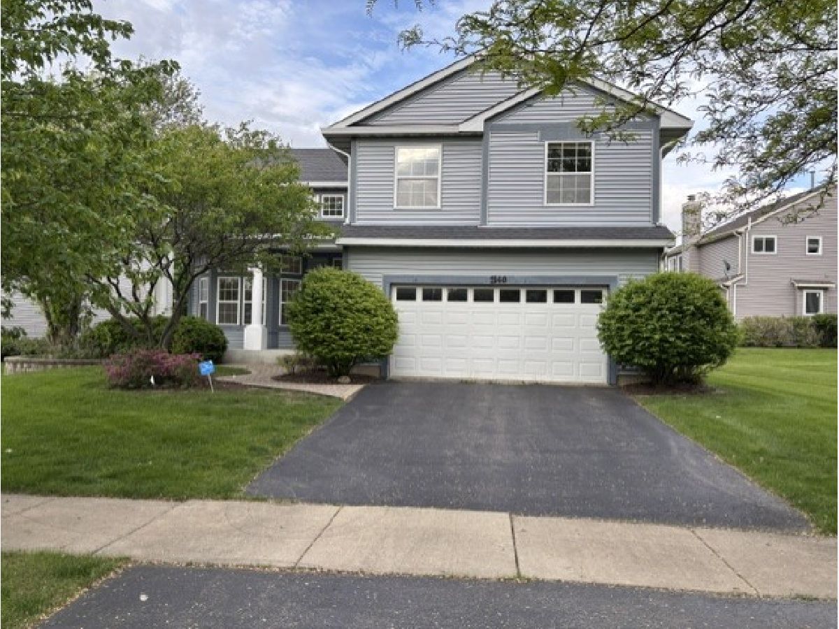 Homes For Rent Mission Oaks Naperville Illinois, 2140 Horncastle