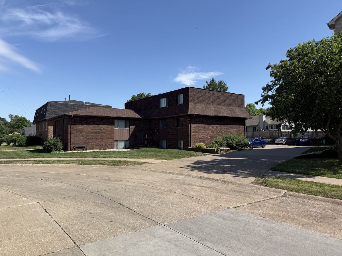  For Rent Bettendorf Iowa, 3405 Holiday