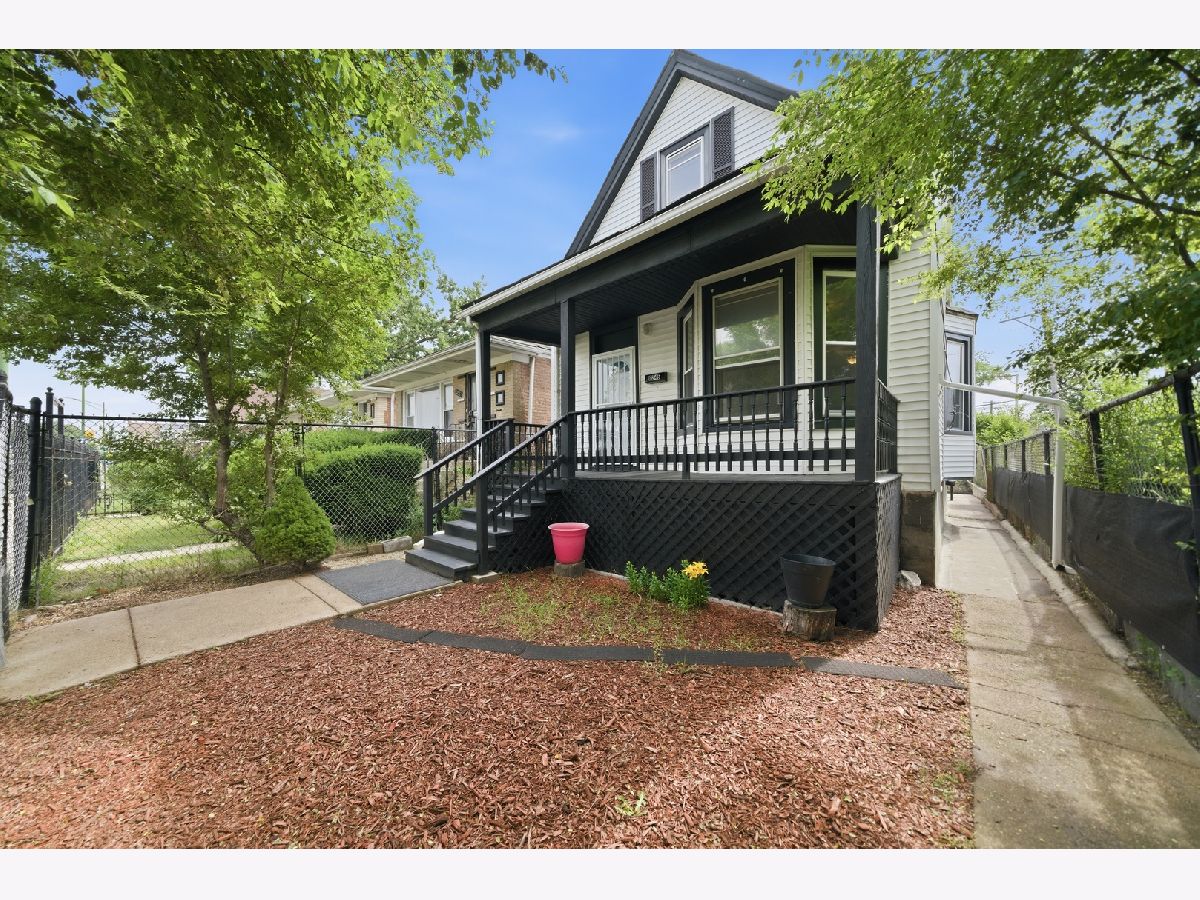  For Sale Chicago Illinois, 6245 Damen Avenue