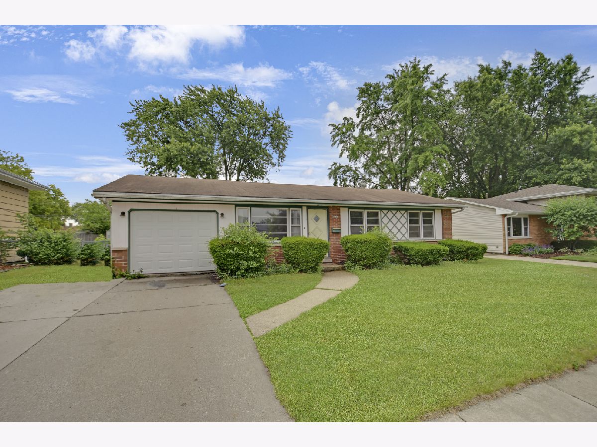  For Sale Tinley Park Illinois, 16801 Odell Avenue