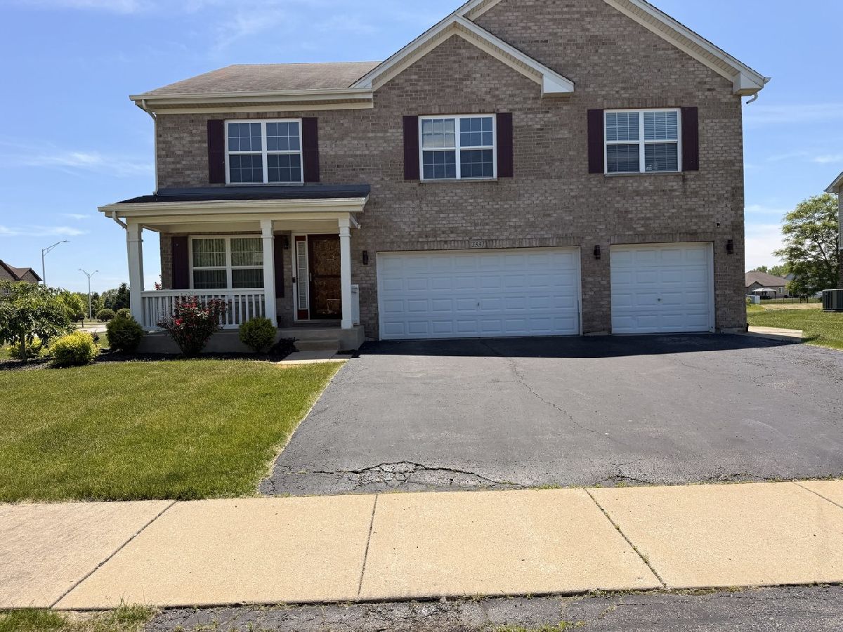  For Sale Lynwood Illinois, 2337 Queensbridge Drive