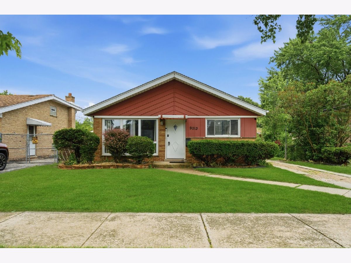  For Sale Oak Lawn Illinois, 9013 49th Court