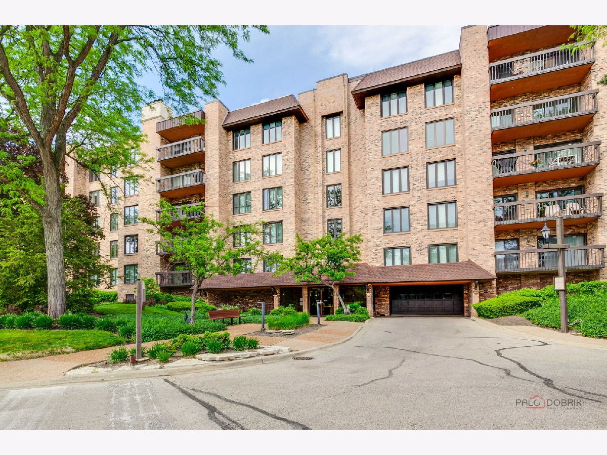  Sold Northbrook Illinois, 1721 Mission Hills