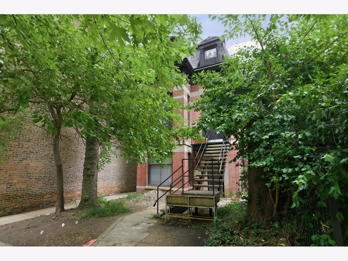  For Rent Chicago Illinois, 1931 Evergreen