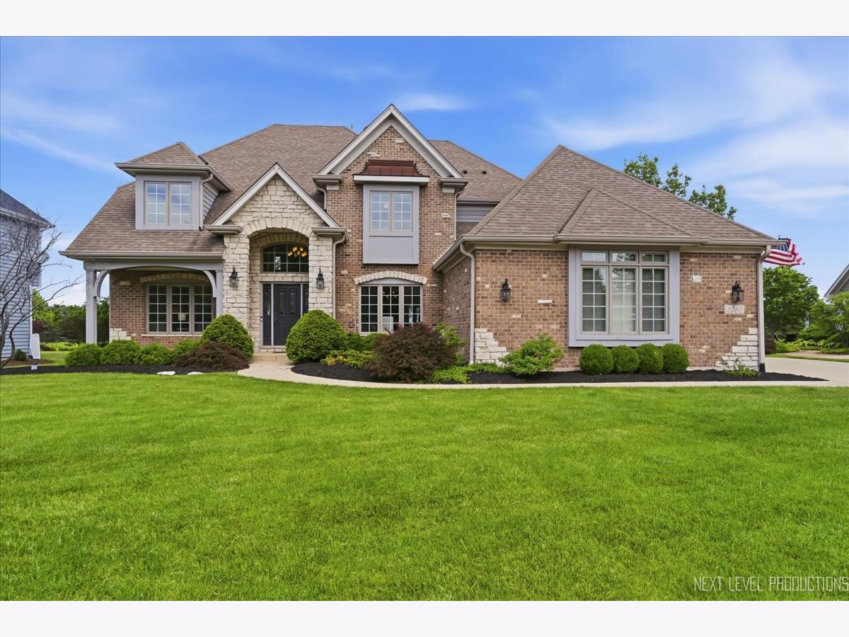 For Sale Batavia Illinois, 2460 Bird Lane