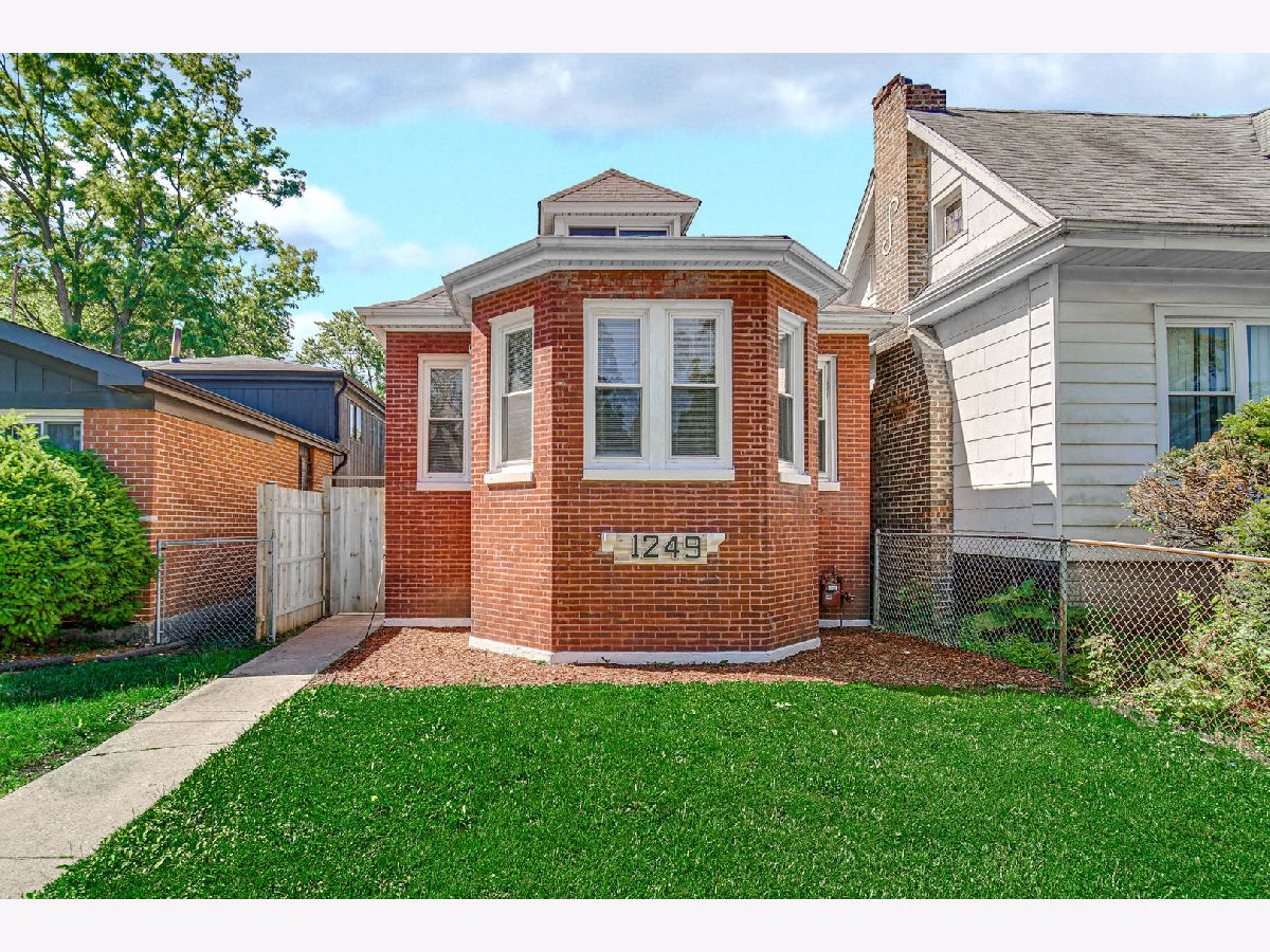  For Sale Chicago Illinois, 1249 97th Street
