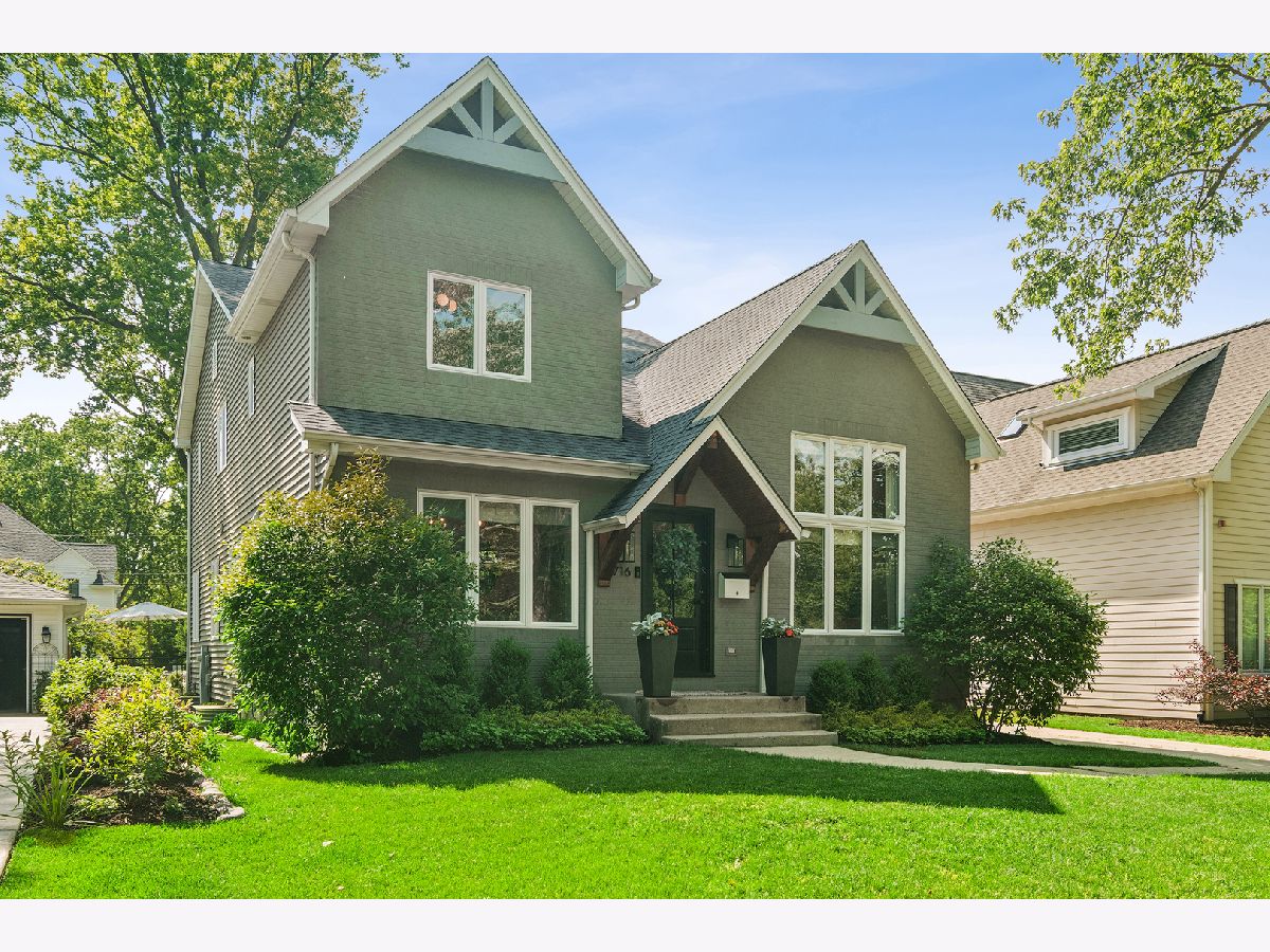  For Sale Barrington Illinois, 716 Highland Avenue