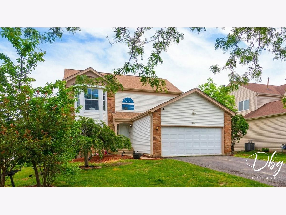  For Sale Round Lake Beach Illinois, 2243 Orchard Lane