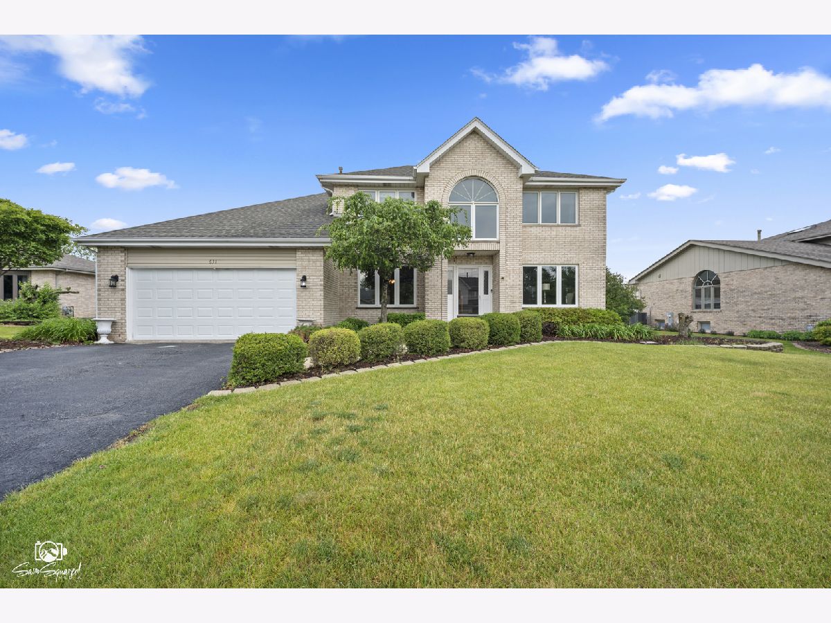  For Sale New Lenox Illinois, 631 Vanderbilt Drive