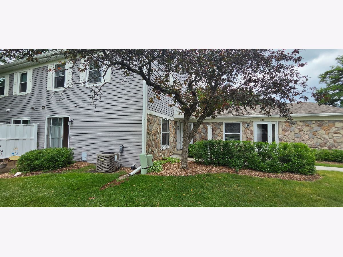  For Rent Schaumburg Illinois, 242 Nantucket