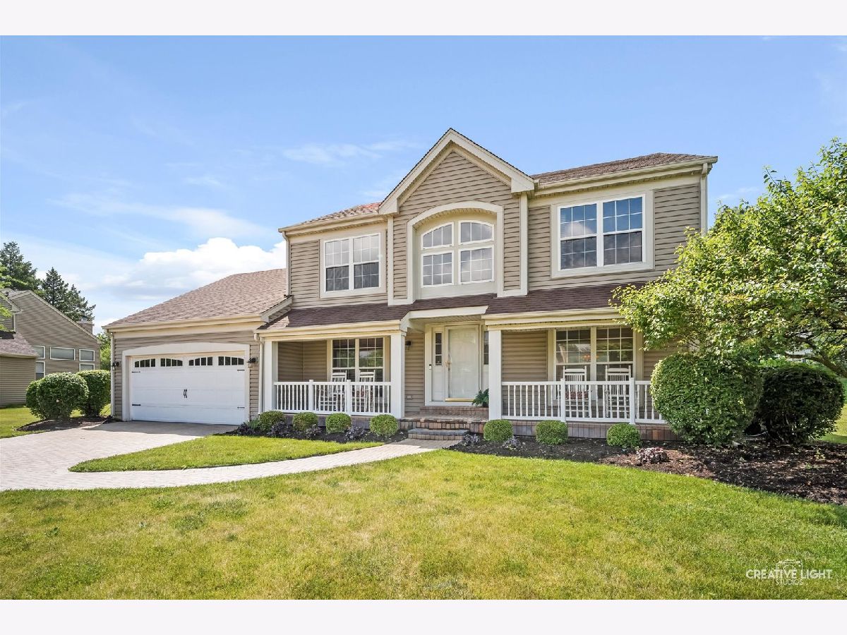 Homes For Sale Lake In The Woods Bartlett Illinois, 1117 Auburn Lane