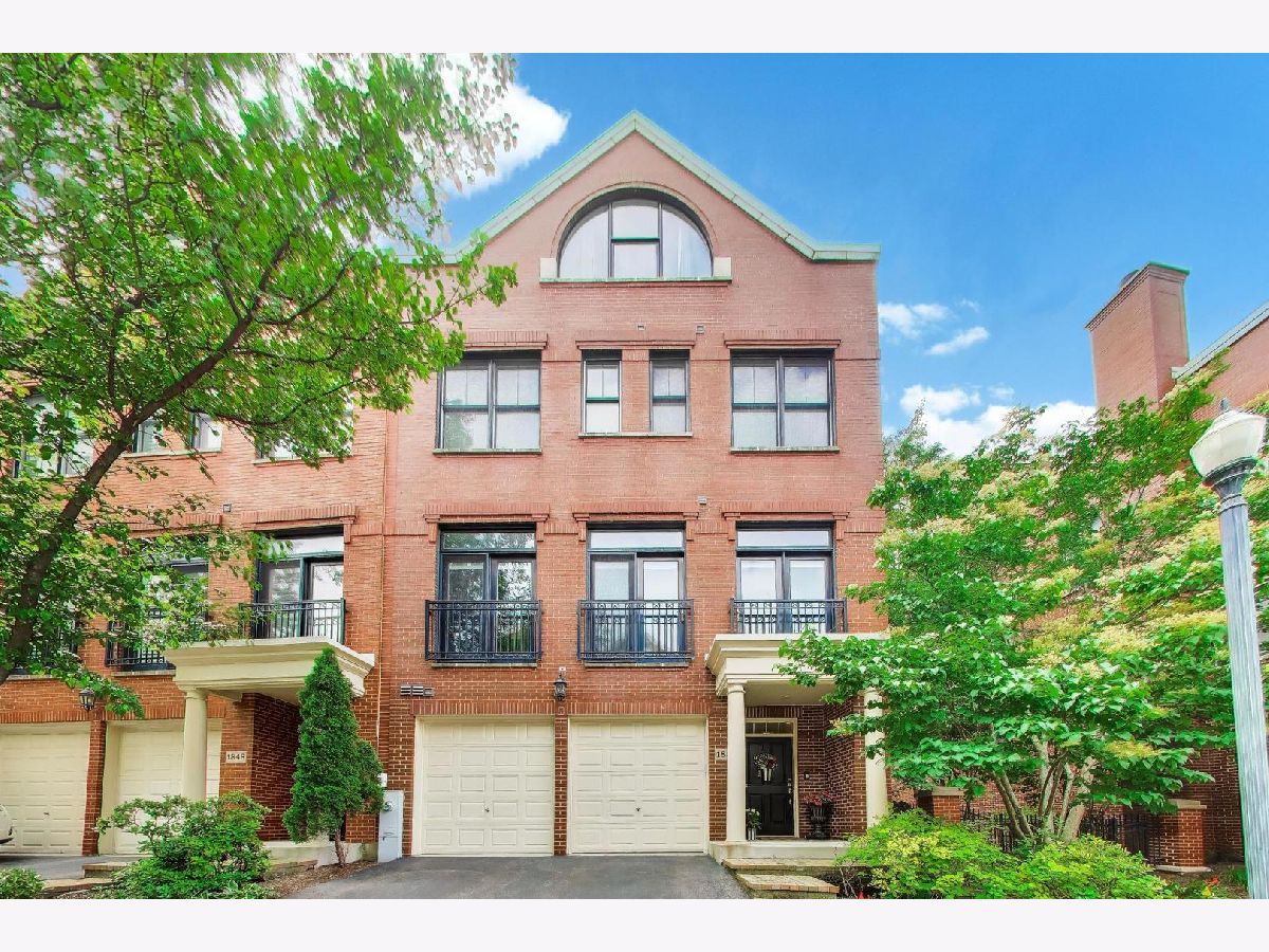  For Sale Glenview Illinois, 1850 Admiral Court