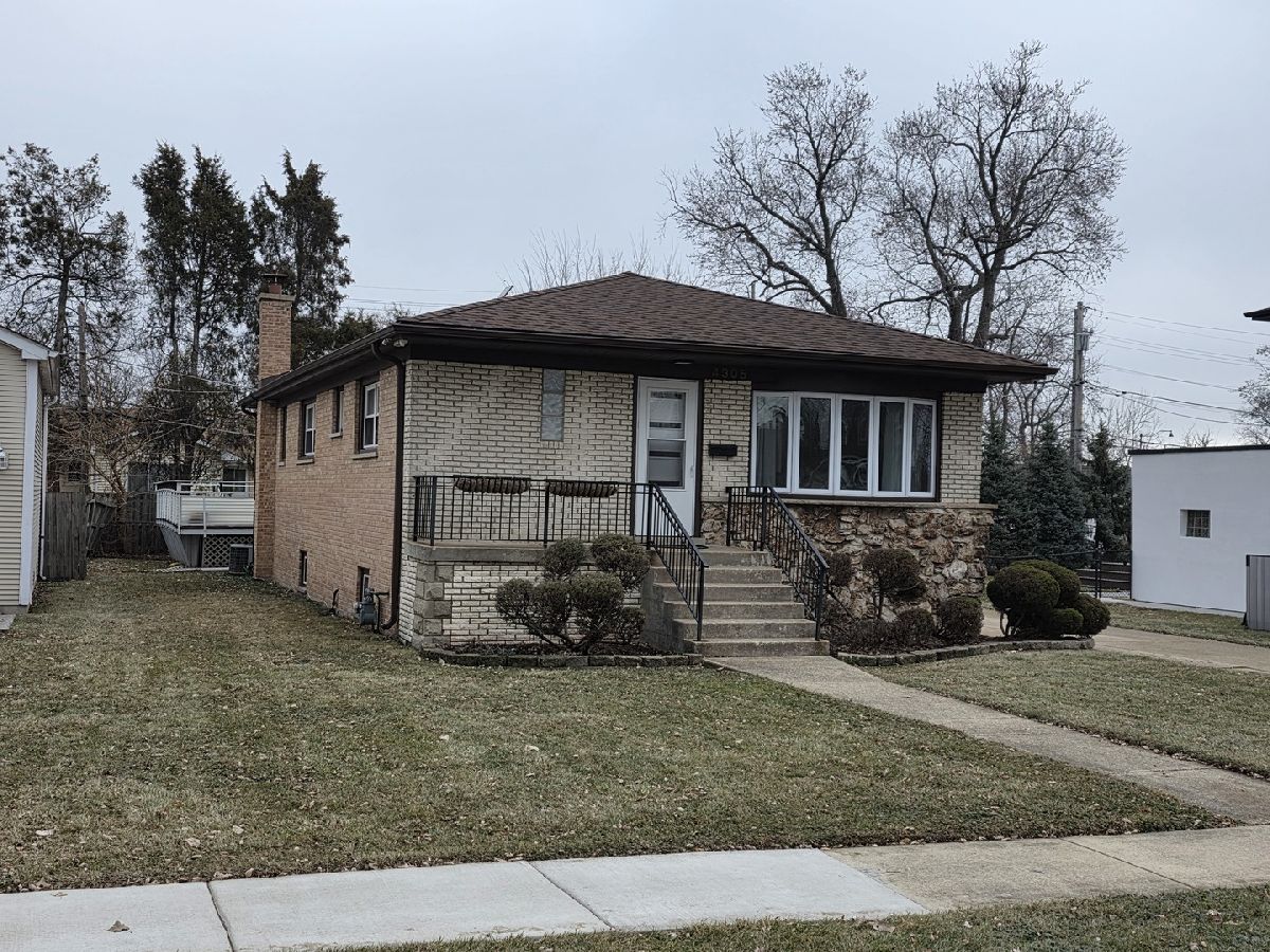  For Sale Schiller Park Illinois, 4305 Judd Avenue
