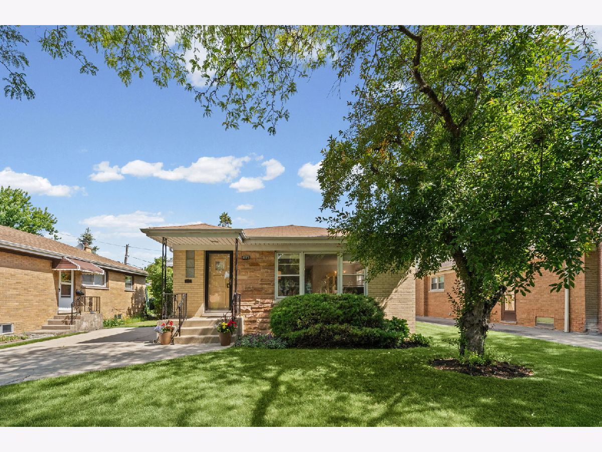  For Sale Skokie Illinois, 3818 Isabel Street