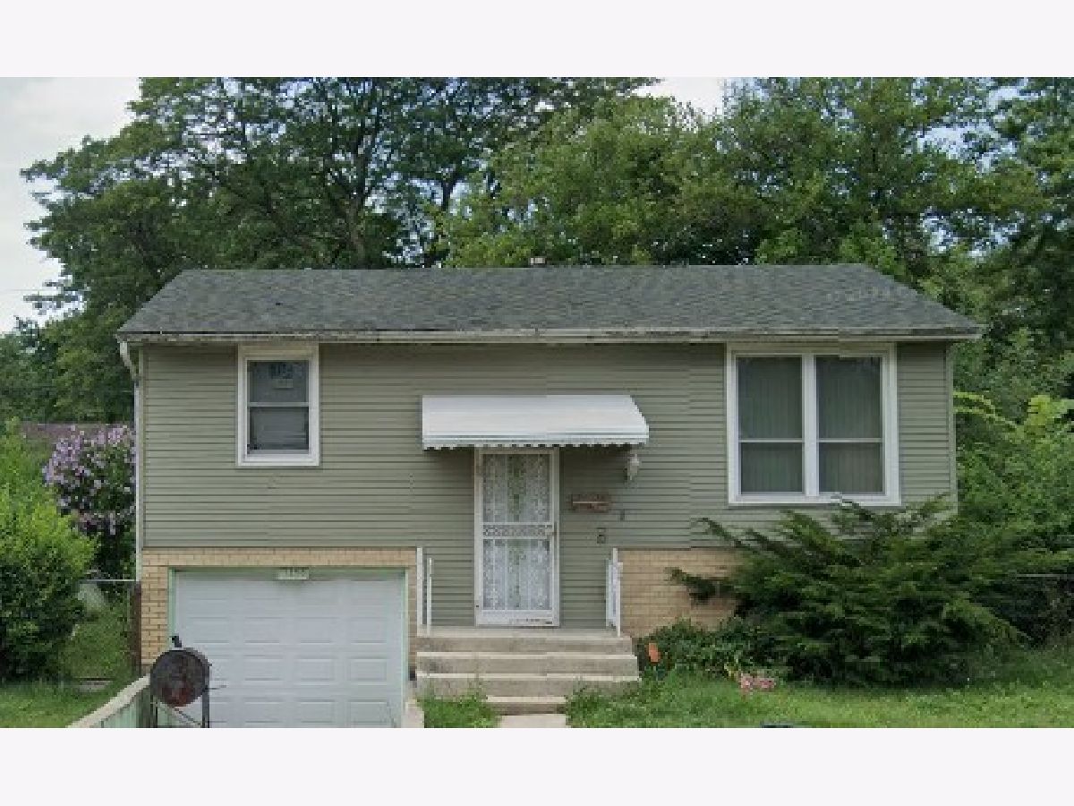  For Sale Chicago Illinois, 13136 Saint Lawrence Avenue