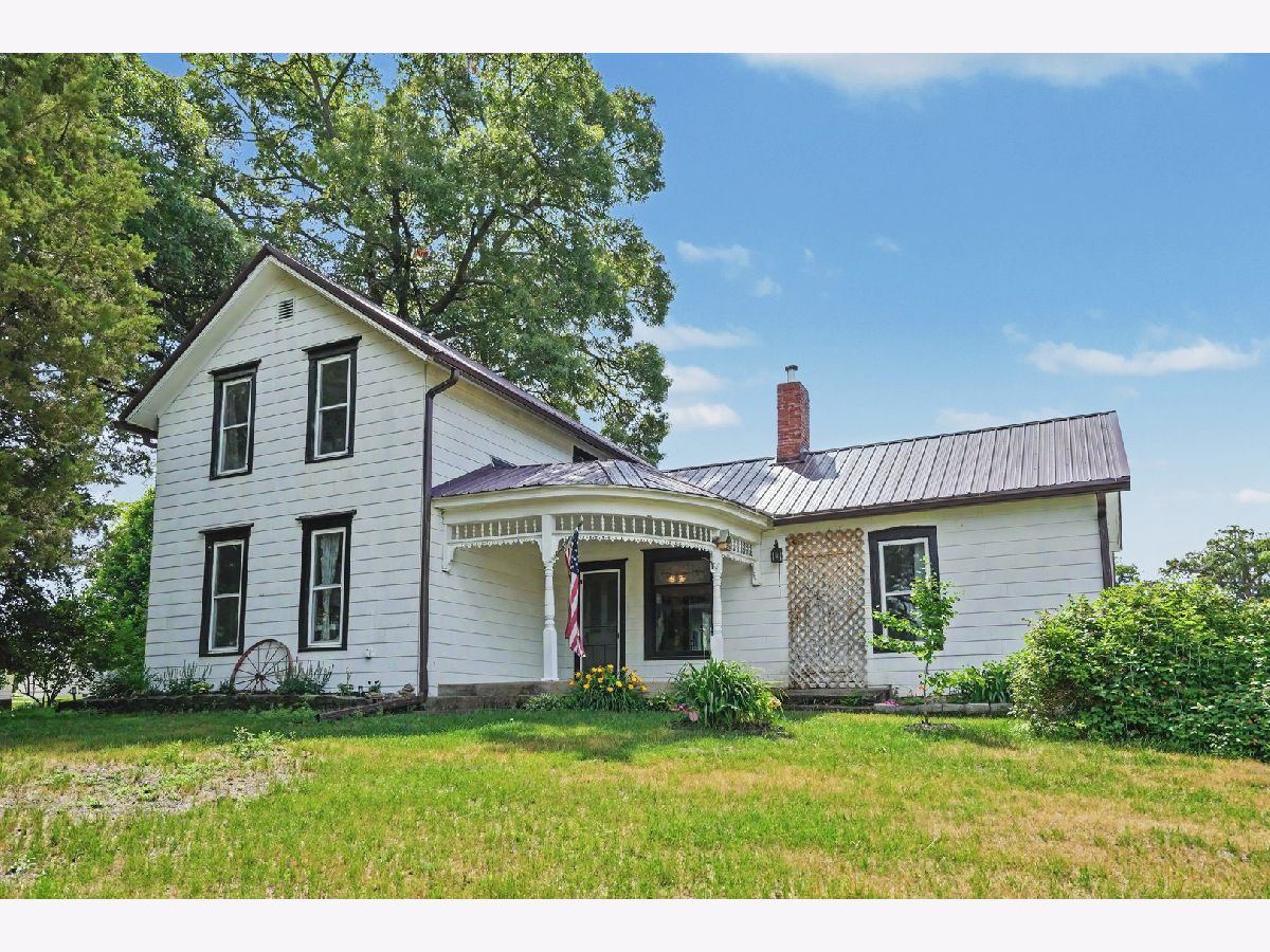  For Sale Albany Illinois, 104 Lime Street
