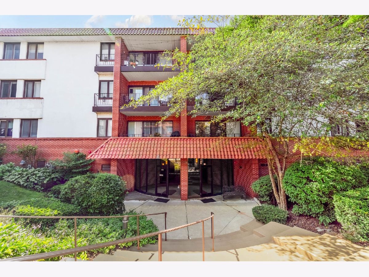  For Sale Highland Park Illinois, 2046 Saint Johns Avenue
