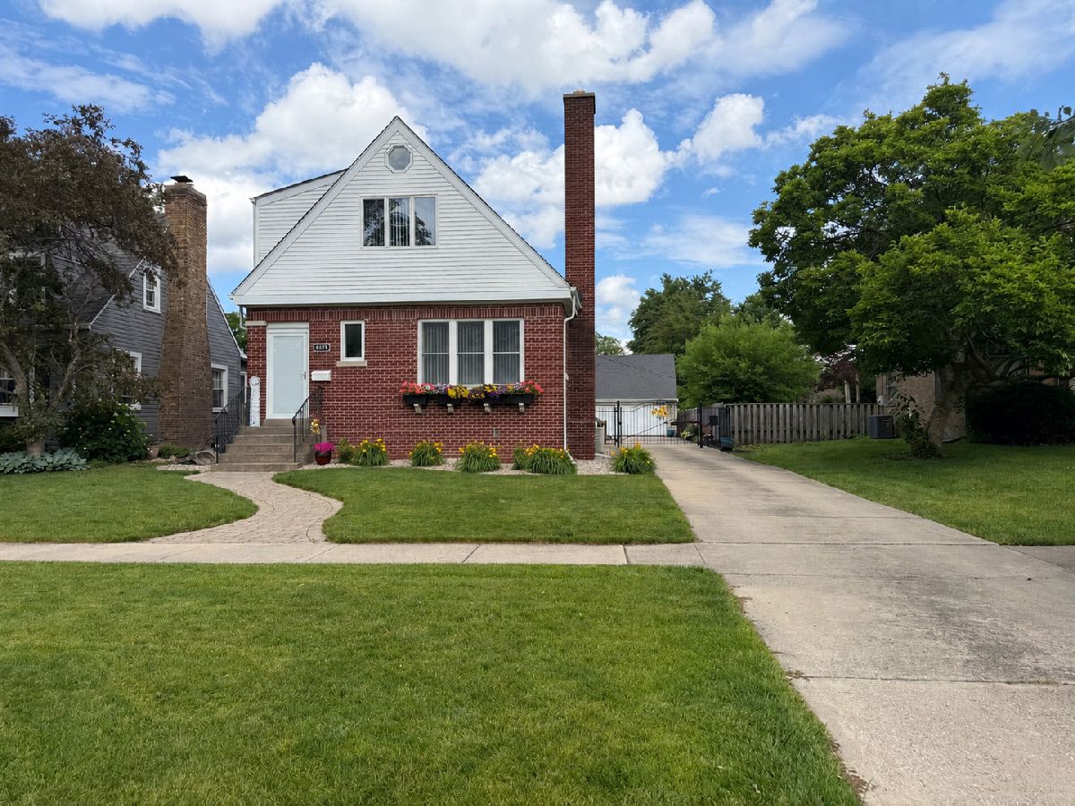  For Sale Munster Indiana, 8039 Forest Avenue