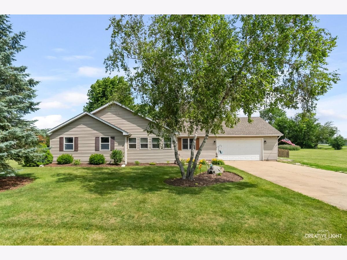  For Sale Sheridan Illinois, 4091 2370th Road