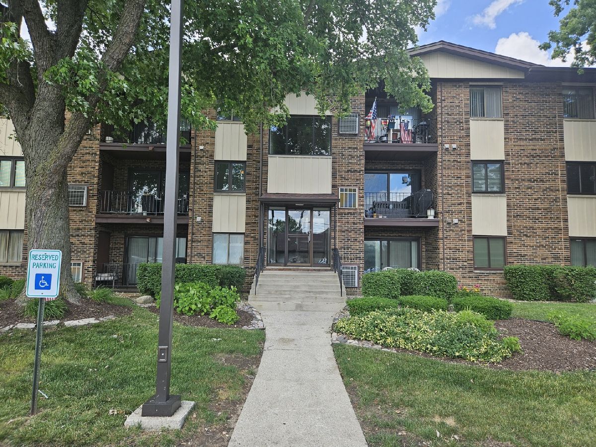  For Rent Crestwood Illinois, 14033 Laramie