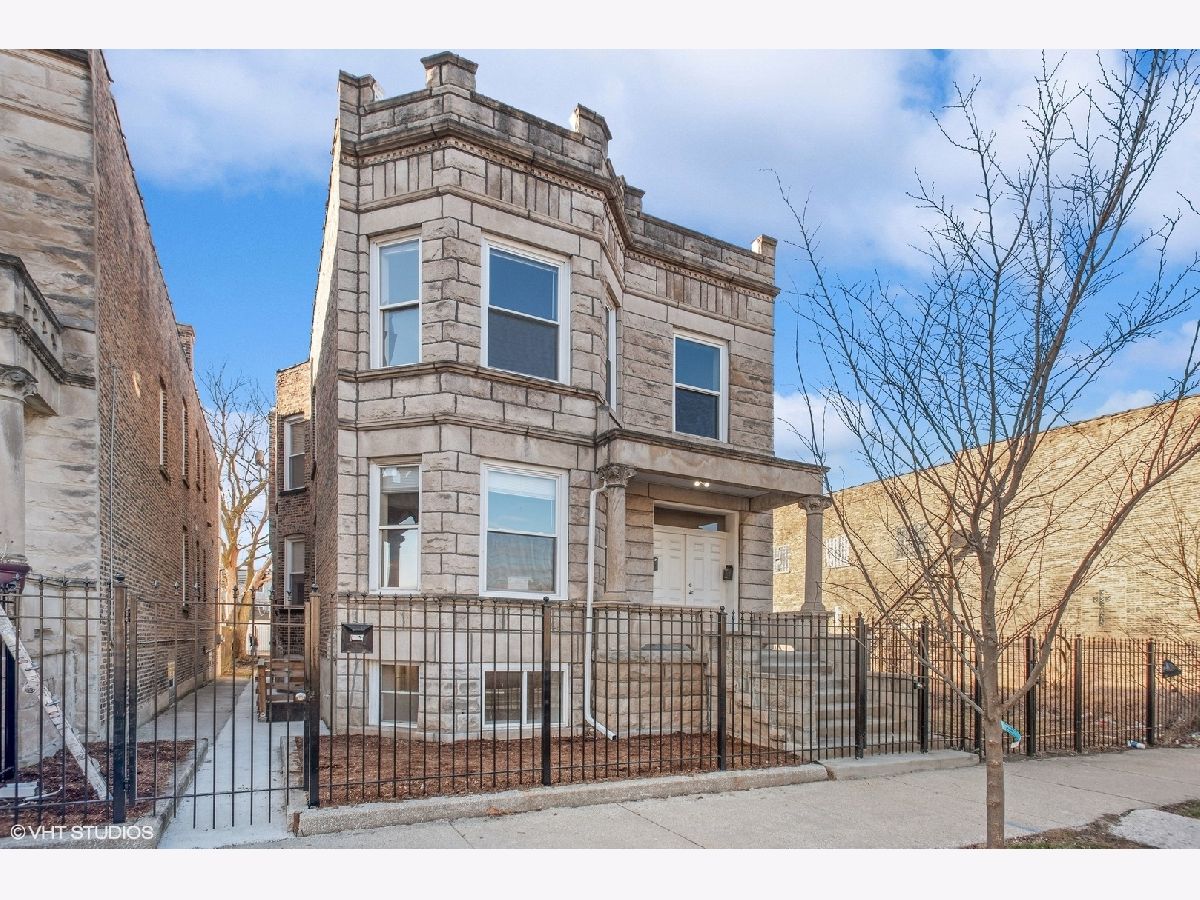  For Sale Chicago Illinois, 1510 Drake Avenue