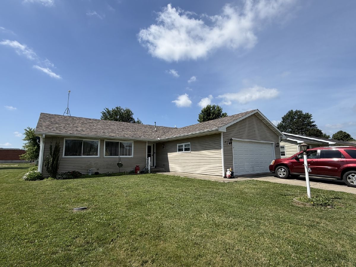  For Sale Tuscola Illinois, 37 Prairieview Avenue
