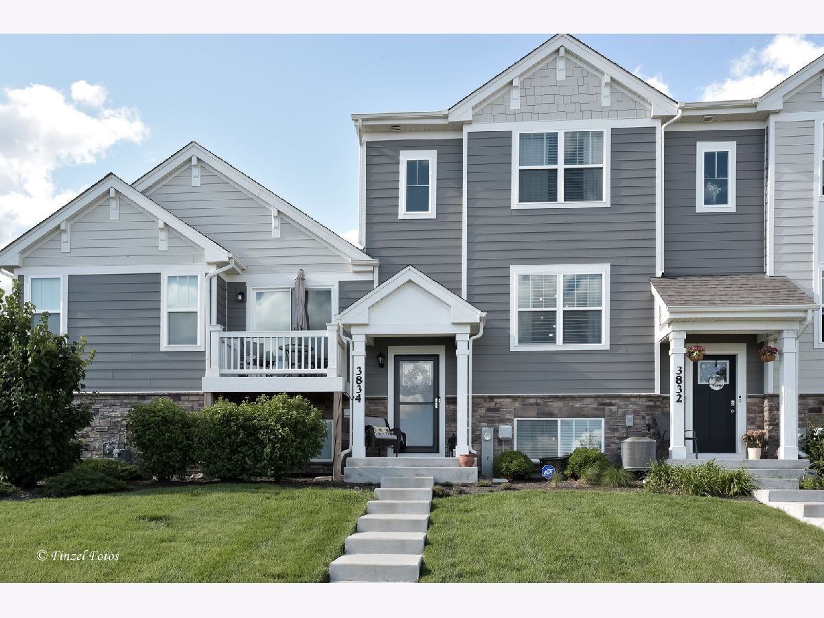 Homes & Townhomes For Sale Tall Oaks Elgin Illinois, 3834 Gansett Parkway
