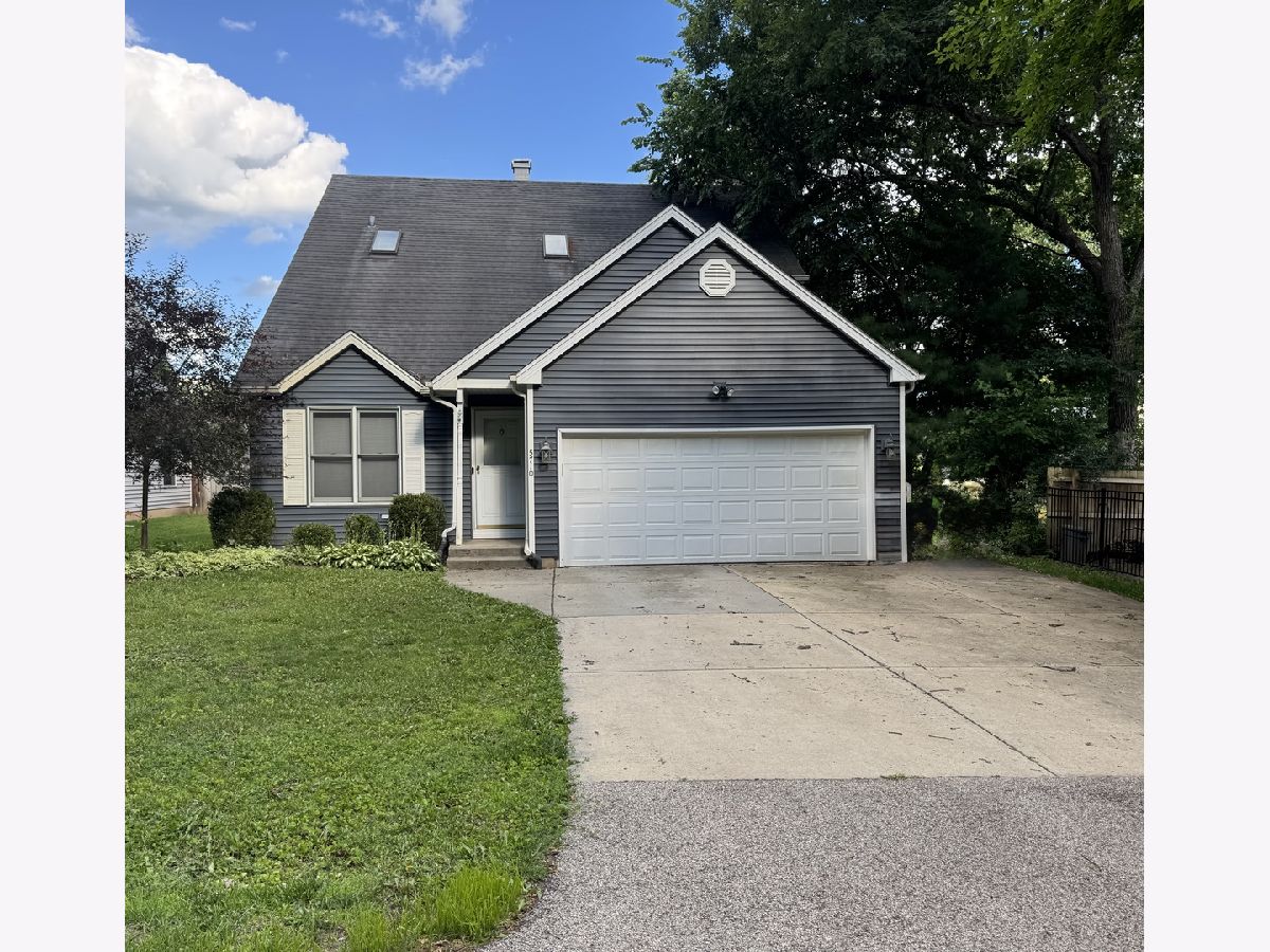  Rented Crystal Lake Illinois, 5710 Coronado