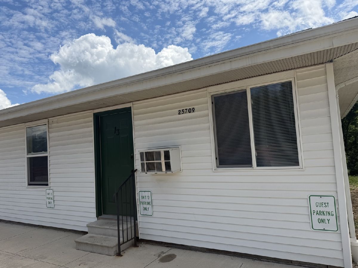  For Rent Channahon Illinois, 25709 Bridge