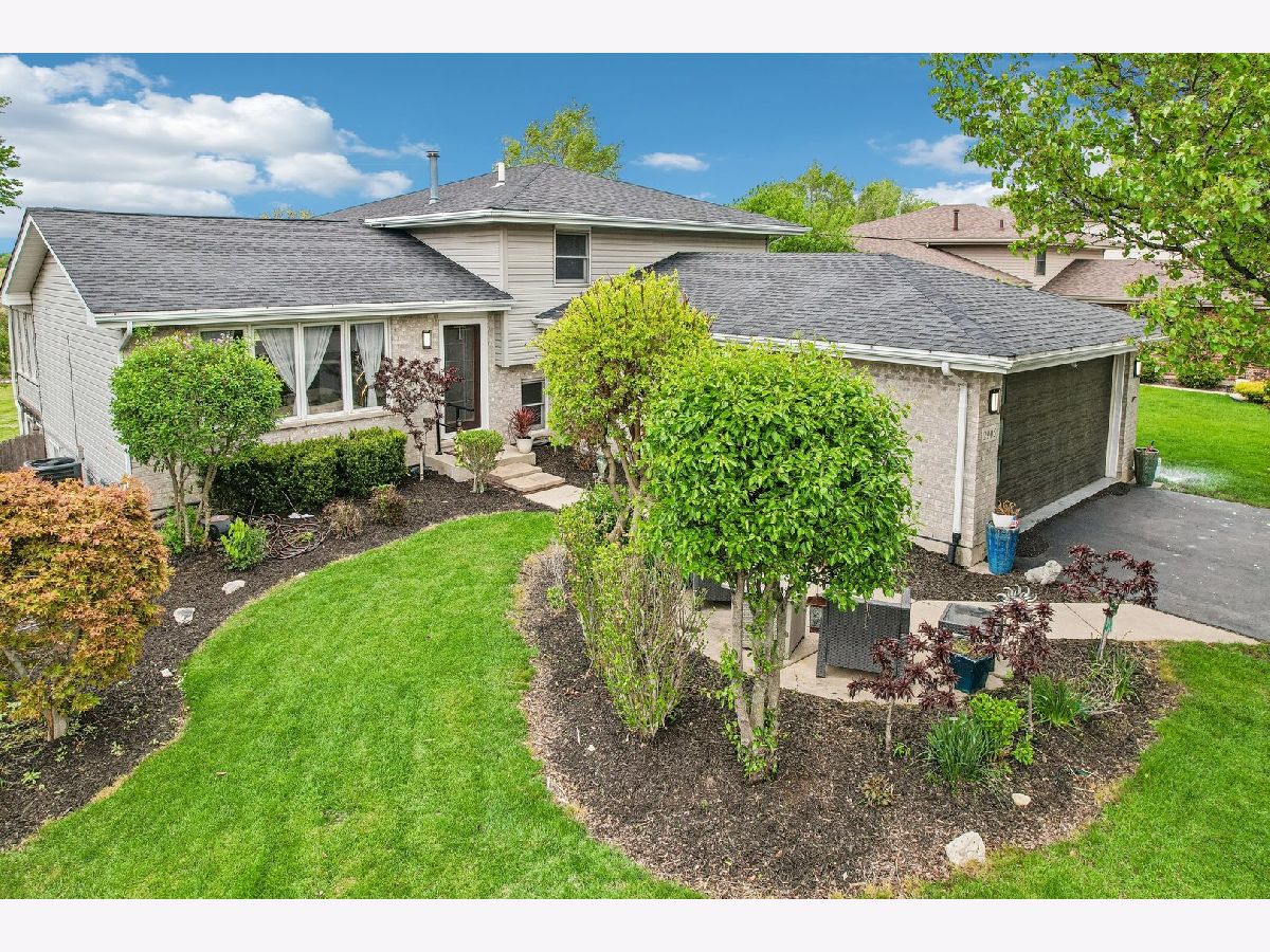  For Sale Joliet Illinois, 2905 Carol Drive