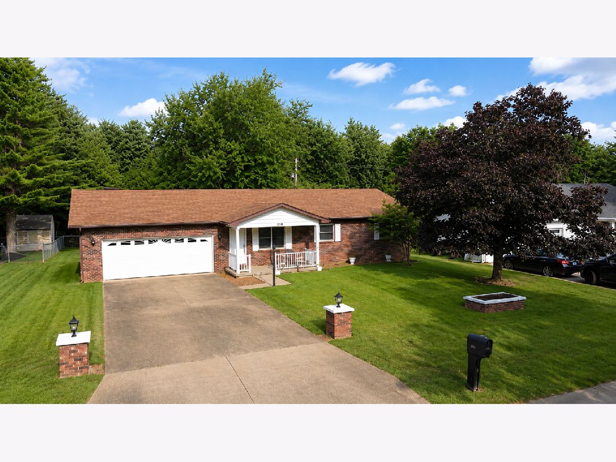  For Sale Mt Vernon Illinois, 1218 Plum Avenue