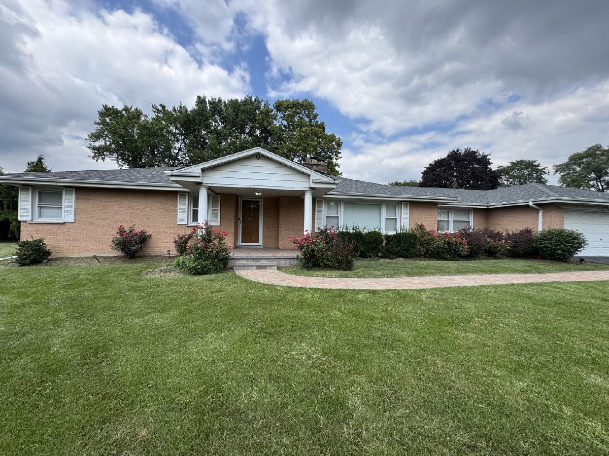  For Rent Downers Grove Illinois, 7450 Webster
