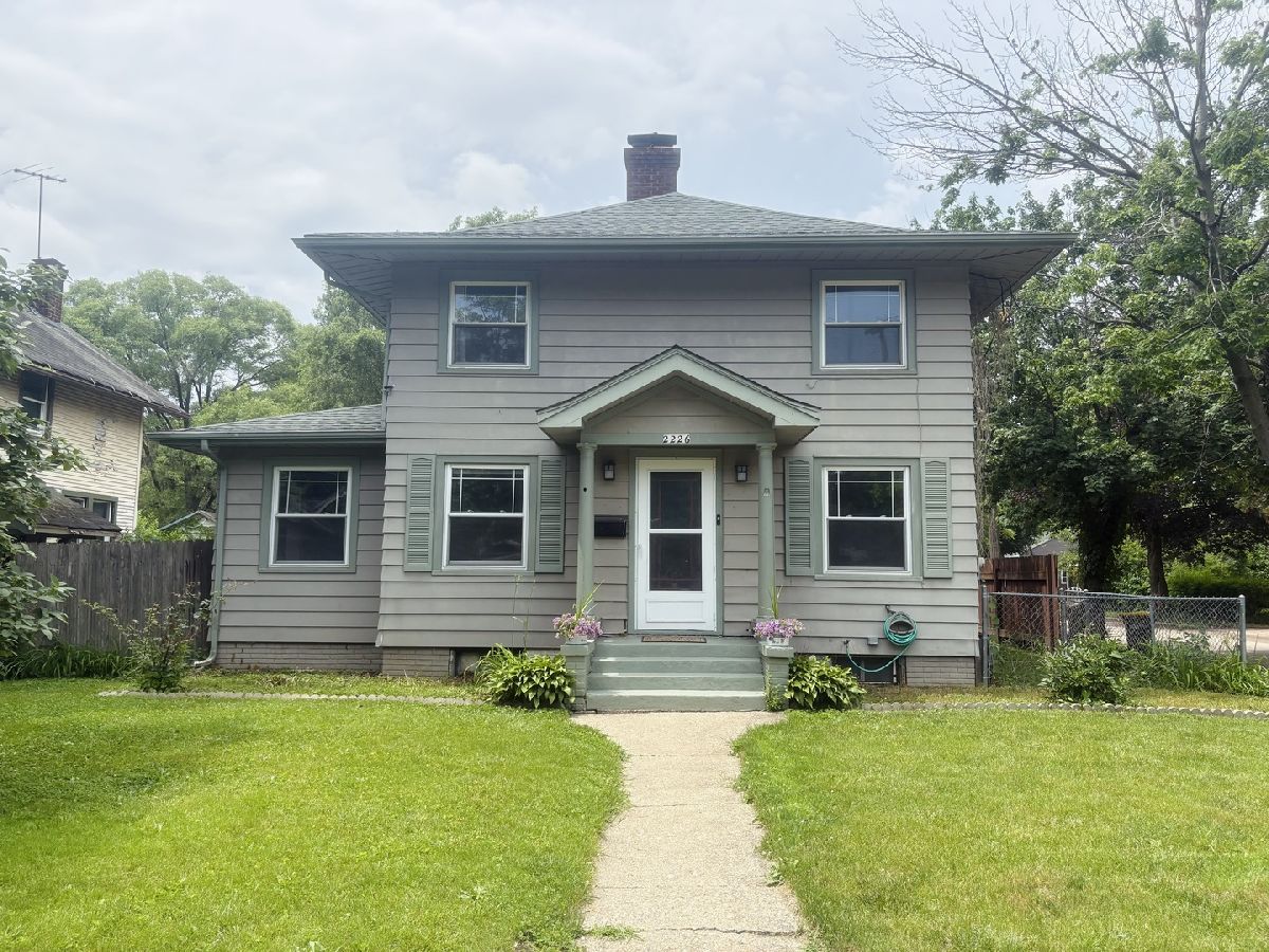  For Sale Rockford Illinois, 2226 Latham Street