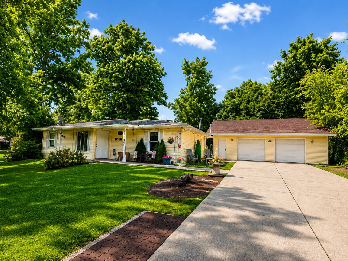  For Sale Beach Park Illinois, 11538 Oak Drive