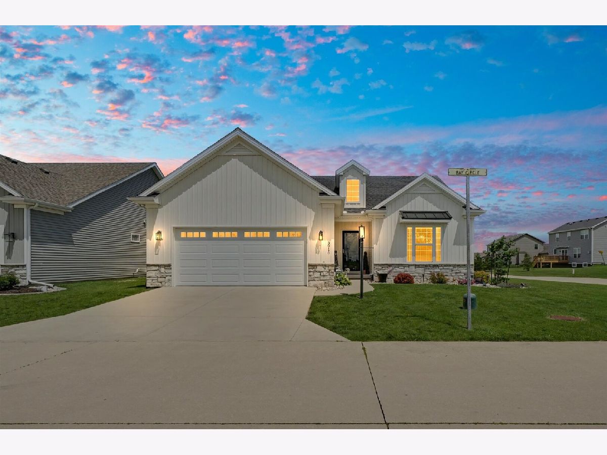  For Sale Champaign Illinois, 3916 Bay Circle