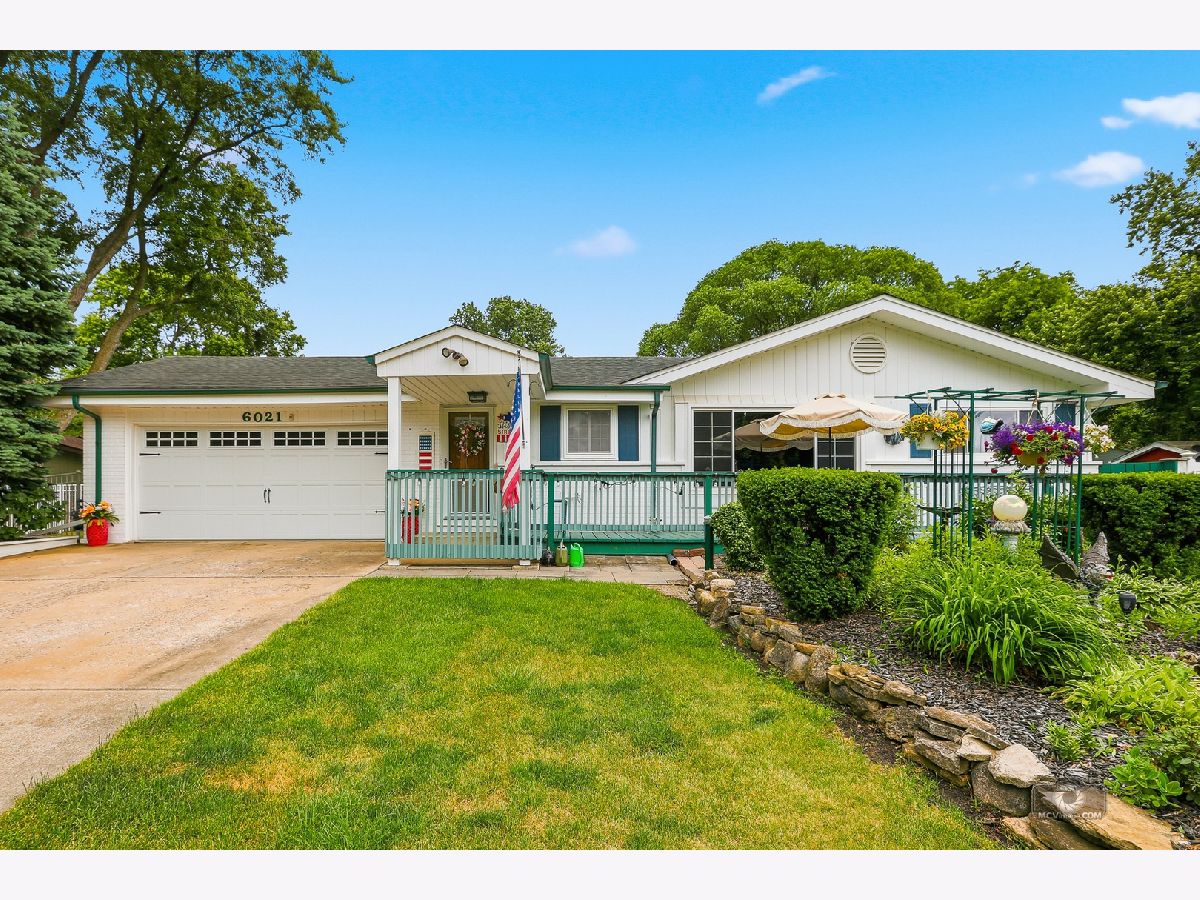 Homes For Sale Kimberly Heights Tinley Park Illinois, 6021 Jody Lane