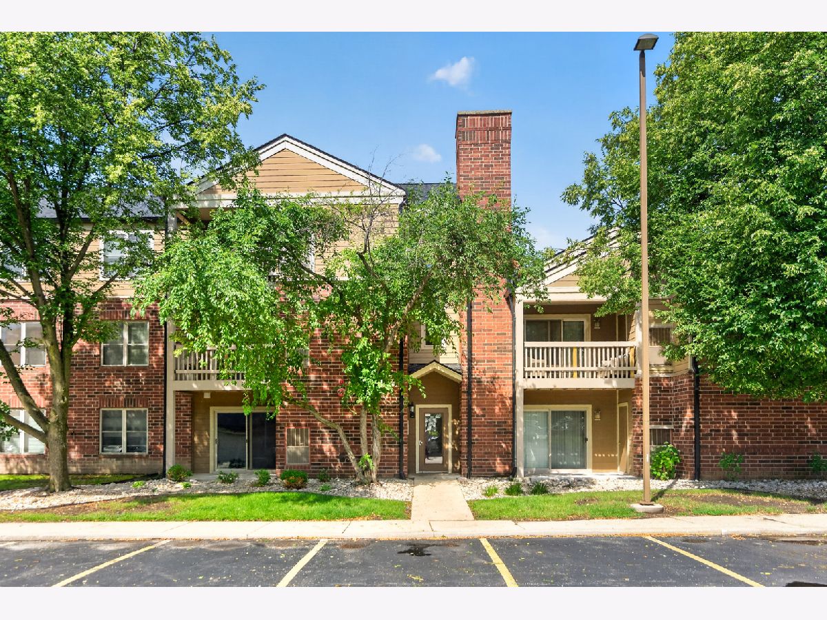  For Sale Bloomingdale Illinois, 104 Glengarry Drive