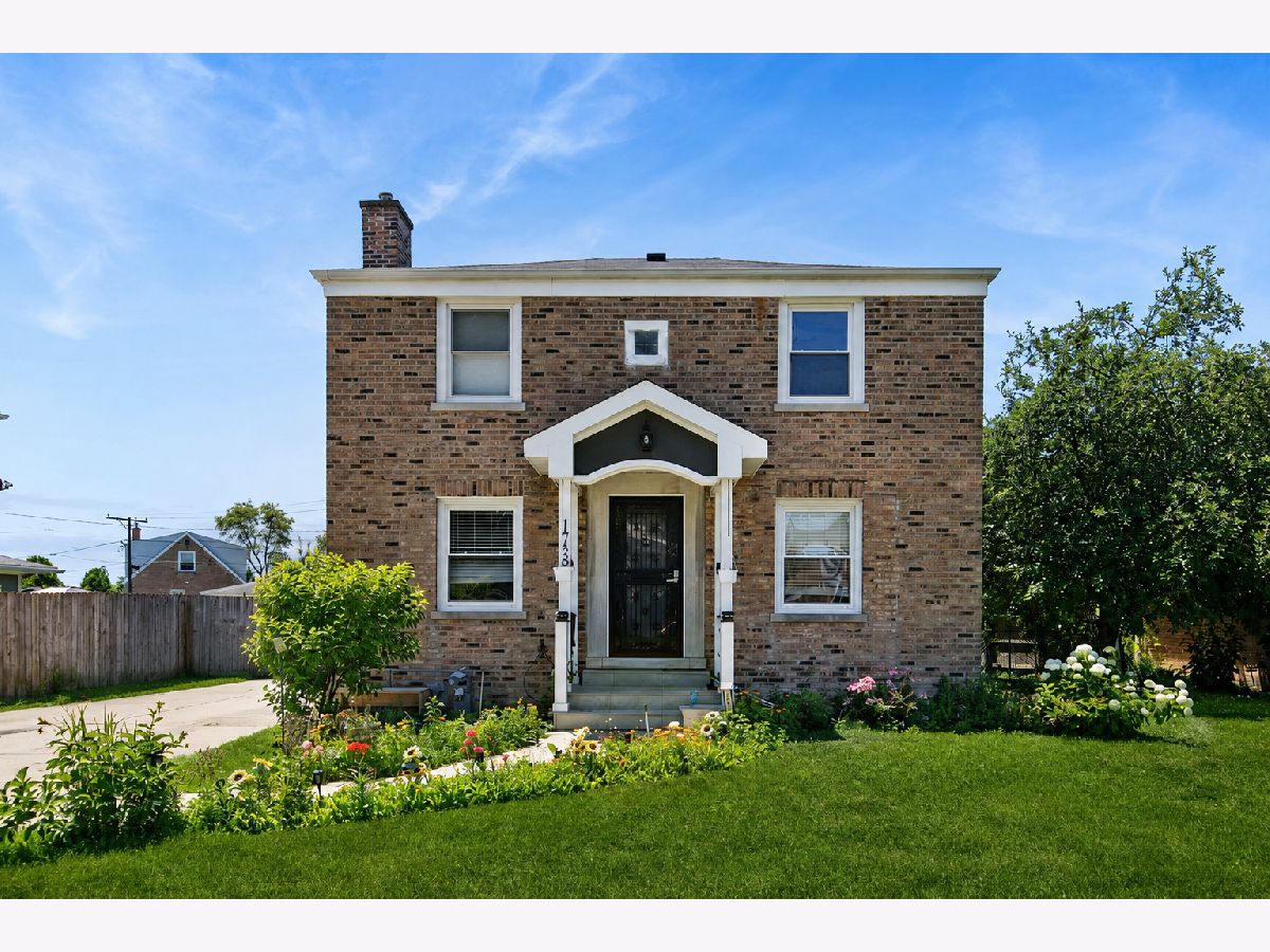  For Sale Des Plaines Illinois, 1738 Mannheim Road