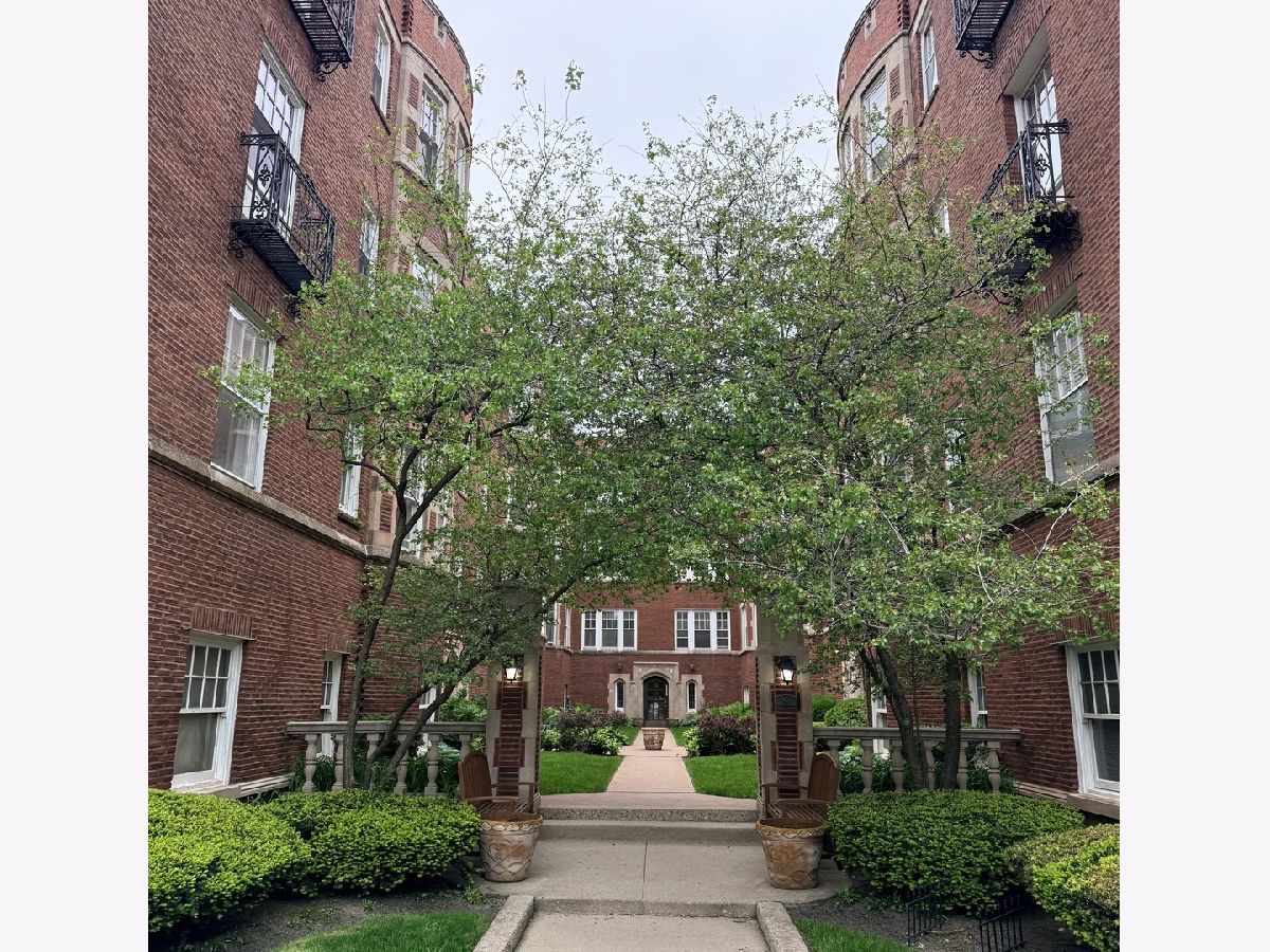  For Rent Evanston Illinois, 736 Hinman