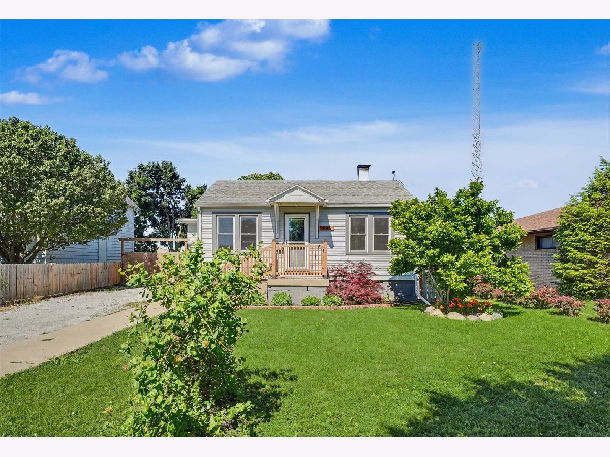  Sold Gibson City Illinois, 609 Sangamon