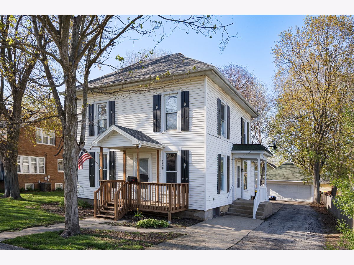  For Sale Marengo Illinois, 436 Washington Street