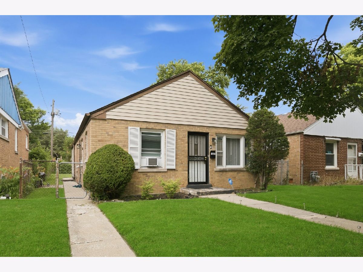  For Sale Riverdale Illinois, 14314 Edbrooke Avenue