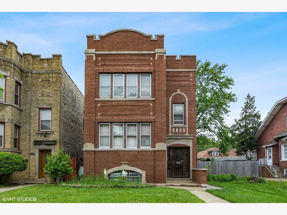  For Rent Oak Park Illinois, 1522 Austin