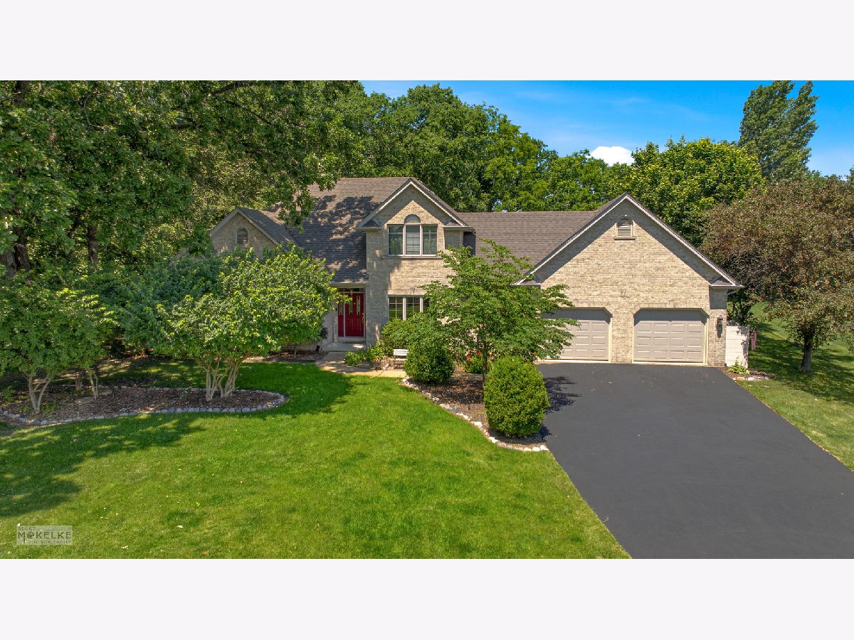  For Sale Yorkville Illinois, 71 Long Grove Road
