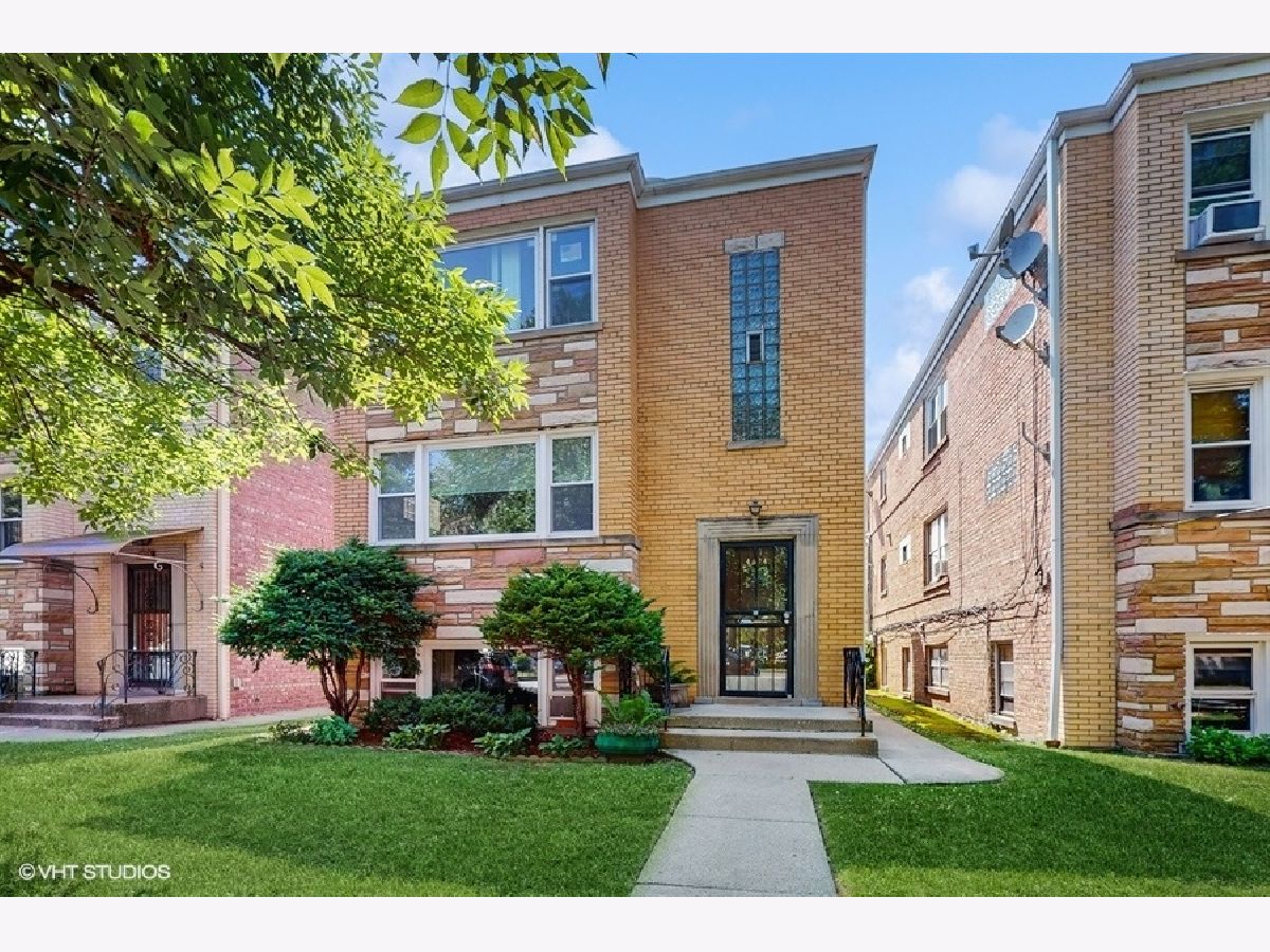  For Sale Chicago Illinois, 4614 Central Avenue